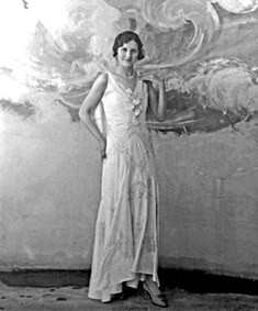Cotton Queen Frances lockett in elegant 1930s pose