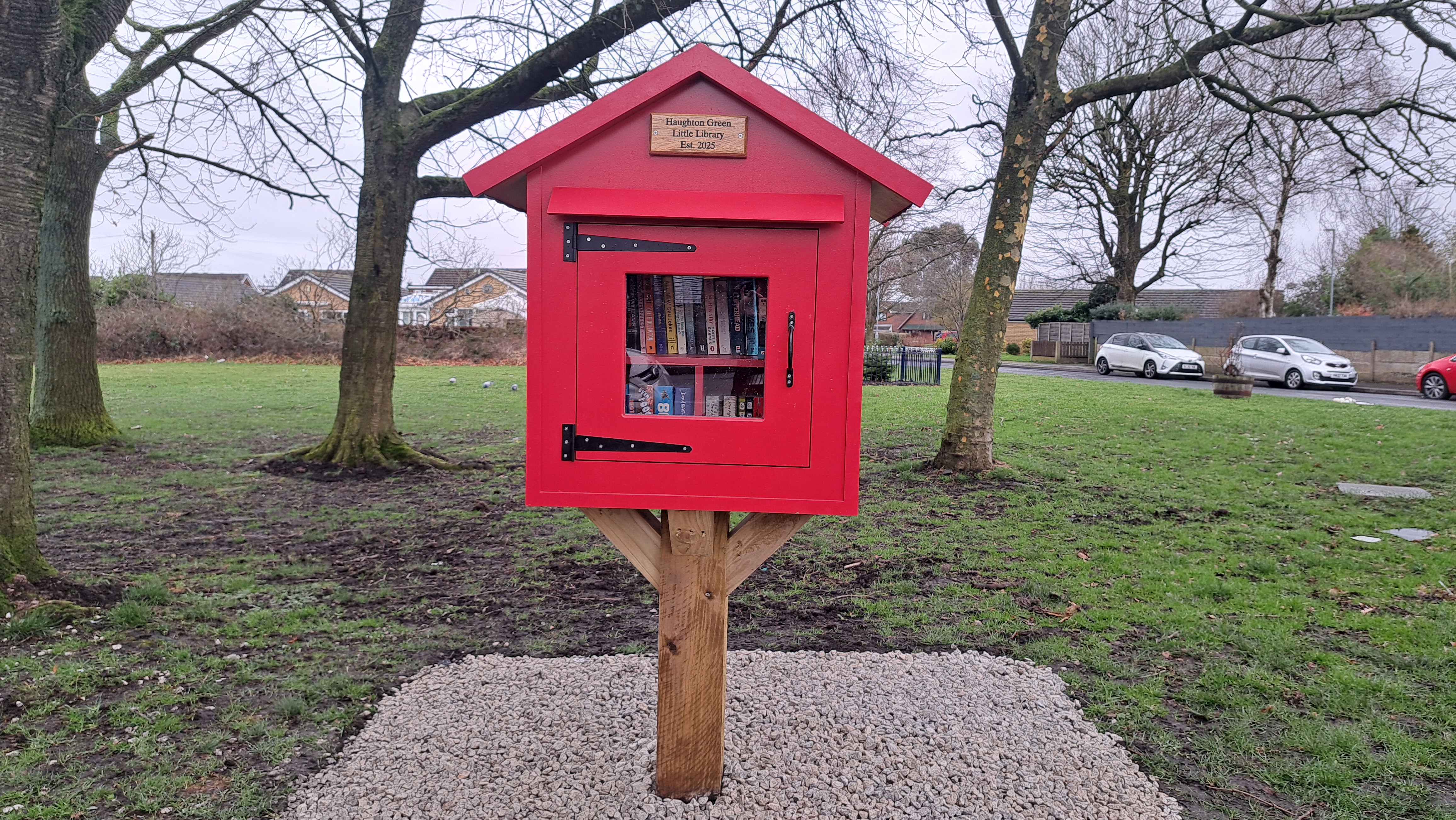 Red post box