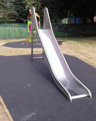 Slide situated on wetpour