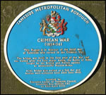 Blue plaque on Alma Bridge