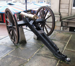 One of the Crete Guns outside the Town hall